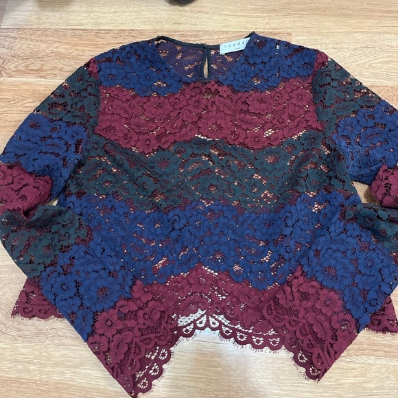 The Sandro Paris lace top size 4-6 great condition - Picture 4 of 4